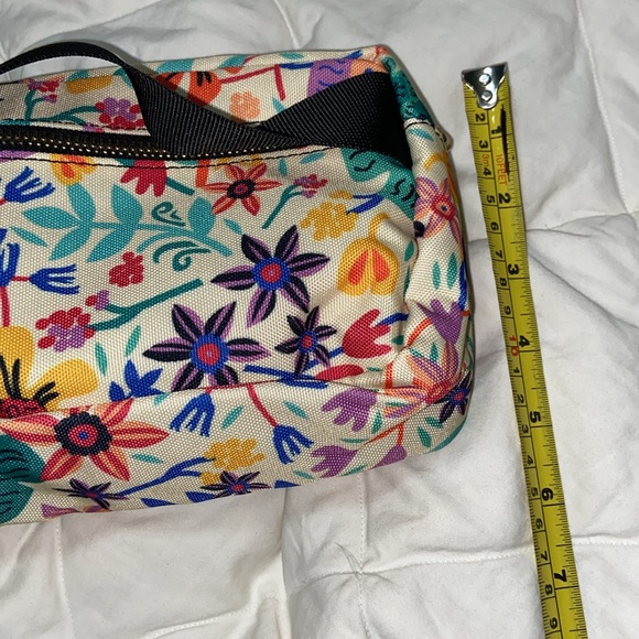 Nwot LulaRoe Floral Fanny Pack belt bag - Picture 9 of 12